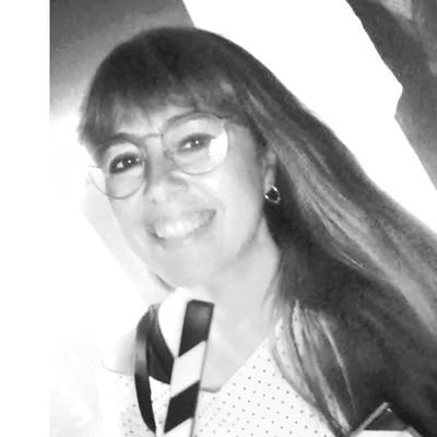 ✒️ Autora de biografía #JeanneDeroin
📚 Doctora en Est. Feministas. Premio AEIHM
💜 Investigadora de Mujeres
#LuchadorasYPioneras
📷 (Antes más) fotógrafa