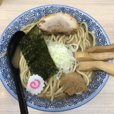 peace6258's profile picture. ビーチに行くのが好きで、海と山の景色が大好きです。旅行や週末の小旅行も楽しんでいます。時間があるときにDMに返信します。(新しいアカウント) いつも投稿するとは限りません😉