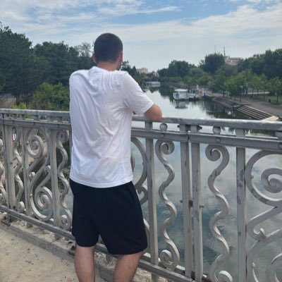 StoenescuVladoz's profile picture. a bit of a bitcoin