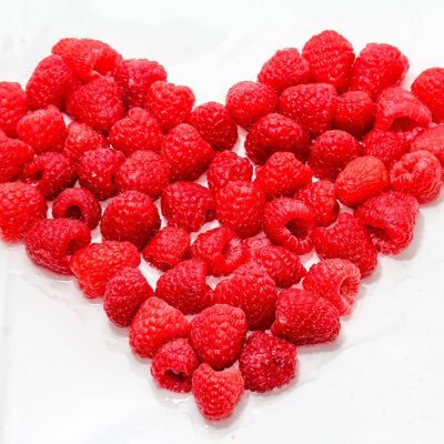 v0IO4yMoHY26223's profile picture. 