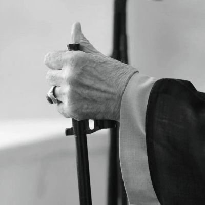 HumanH23385's profile picture. سَیعلَمُ الّذینَ ظَلَموا أَی مُنقَلَبٍ ینقَلِبونَ

و آنان که ظلم و ستم کردند به زودی خواهند دانست که به چه کیفرگاهی باز می گردند.