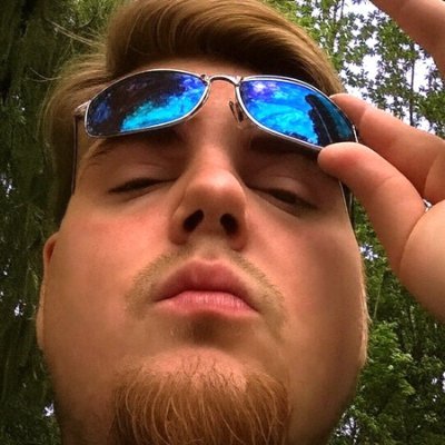 🔞
183 cm/6'📏
Boomer intrappolato in un Millennial
#Antiwoke
#Film #Tv Critic🎥
Holistic operator🪷🧘♂️☯️
#Bisex🍒 Dom🔝
#Bigdick 22 cm|8½ 🍆
Links & More👇