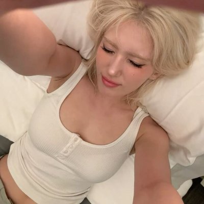 margafrizt's profile picture. your boyfriend's gf, mdni. i ❤️ taboo kinks 🍸 heavy nsfw, fil/eng