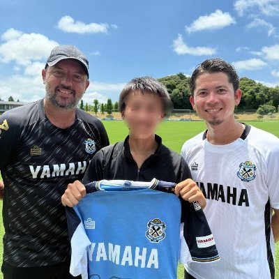 08/ジュビロとMYFCの自称兼任サポーター
ジュビロはシーチケ民
aくんとでも呼んでください
無言フォロー失礼します
写真はインスタから↓