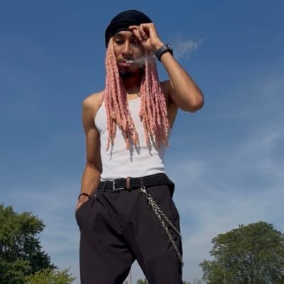 Artist, Audio Engineer, & YouTuber check the vibes ❤️🔥