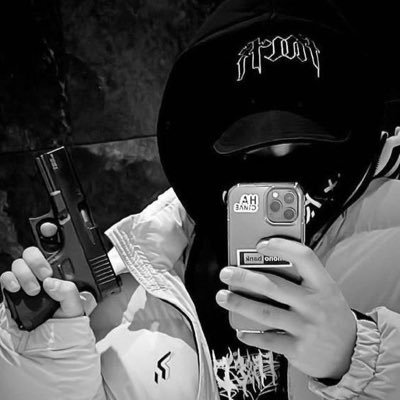 FARISAMIN645144's profile picture. 