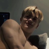 Austin (@strawblondboy) 's Twitter Profile