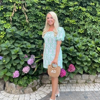 90s baby who enjoys a good garden centre
