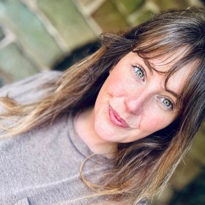 NPQH 🏴 Dep.Head, Yr 6, DSL, @SkyArts teacher ambassador, Adobe Express Innovator, lectured a little, Mum👨👧👧, Trauma & Mental Health Dip