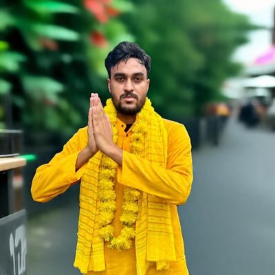 life_sabir81630's profile picture. My Name is sabir 
my youtube~ Struggle life sabir
I proud Indian muslim
       jay Hind