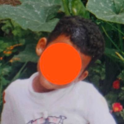 britinhoxu's profile picture. esta conta reproduz comportamentos e costumes da época