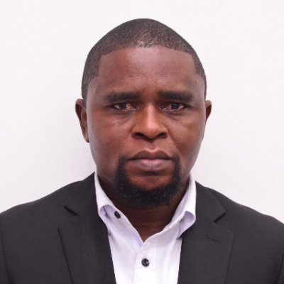 DG du média en ligne https://t.co/uPgWAoPHmu et webmaster chez https://t.co/NJfFCYVOug