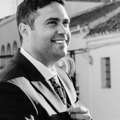 manuelmoralesvi's profile picture. Política para cambiar nuestro mundo. Fotografía y baloncesto para vivir la vida. Andaluz y Sevillano. Secretario de Organización del @PSOELaRinconada