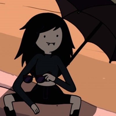 jann_iizz's profile picture. Closet comms professional. Marceline Abadeer 24/7.