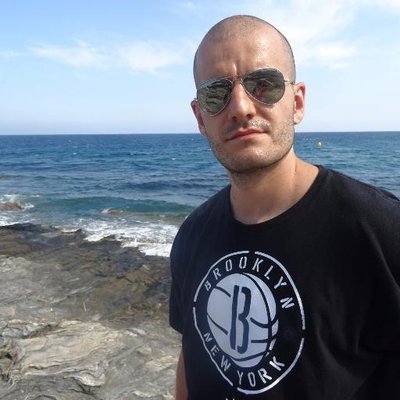 tomjarem's profile picture. 