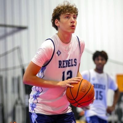 Eli Cavaleri Profile