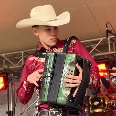 Talented 14 year old accordionist, Elijah Ezequiel aka The Arizona Squeezebox Kid and his band, Los Conjunto AddictZ.
(Account managed by my mother, Marina)
