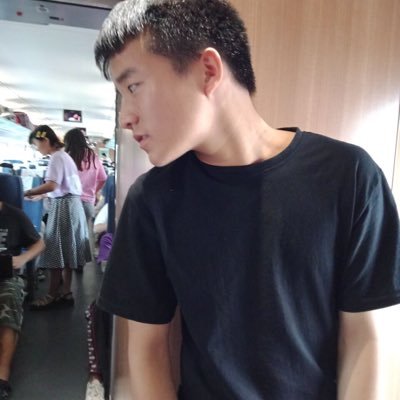 wangwangyangw's profile picture. 