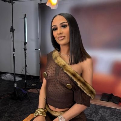 BaddieTeaParti's profile picture. 