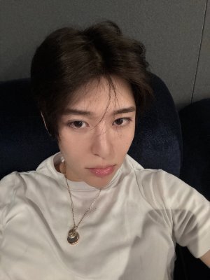 just here, repost whatever ..
🐯🌻| 🌷⭐️ | 🪵🐿
📝 ngl, i be online every 2-3 days 🗿