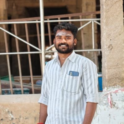 Siva41710071's profile picture. என் படைக்கு ஒரு சிலரும் போதும்; 
நான் ஒருவனே போதும்😎