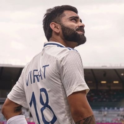 21वर्षीय
🇮🇳
❤️
मैं स्वयं के विरोध में हूं।
जो पत्थर हो चुके हैं,
वो अपने हिस्से का रो चुके हैं।