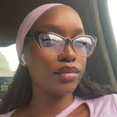 🧕 ||Dm for promos only|| Make up artist 💄 || check my highlights 😗|| My tweets don’t define me|| Davido🇧🇪