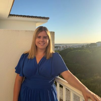 GeorgialsX's profile picture. 22 🥂 Med Student 🩺