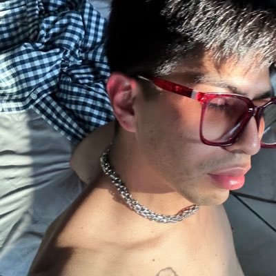 willixmsx's profile picture. We're getting dead and it's the right way to do it.