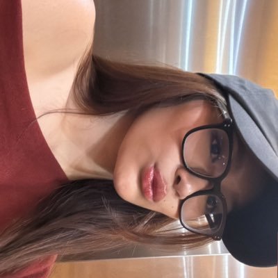 here with BINI 🌸 babae ni Jhoanna Christine Robles 💙 stay with BLACKPINK 🖤🩷 Rosie's number one girl ✨