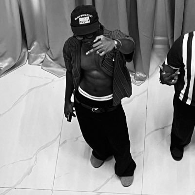 DeezuswestH's profile picture. If you take me serious i’m sorry for you🤠