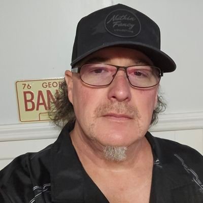 BiggDave17's profile picture. 