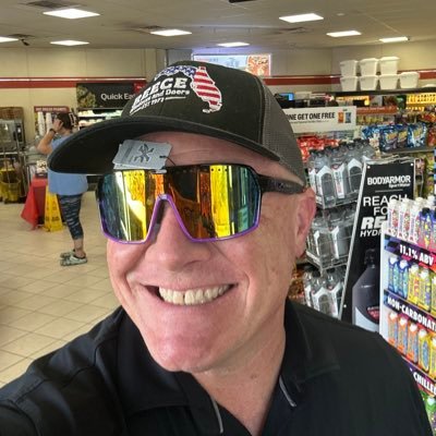 CharlesCox21434's profile picture. 