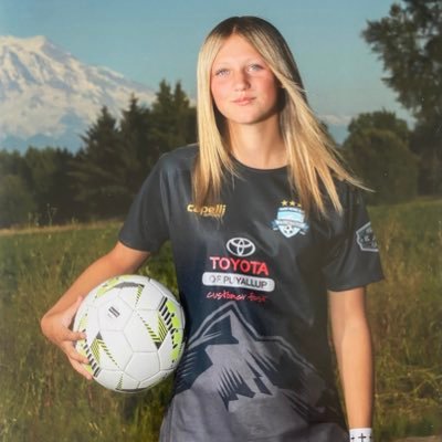 lexisoccer21's profile picture. WPFC ECNL defender | 2029 | Grit, strength & coachable | Faith, family & soccer-driven | Dreaming big & working hard to play college soccer ✝️⚽️🙏