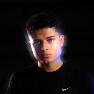 jvrdevv's profile picture. 