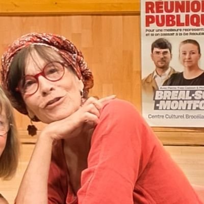 insoumise mélenchoniste convaincue par l'humain d'abord et l'AEC