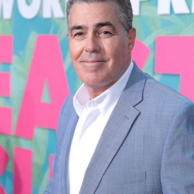 American actor, comedian, radio personality, podcaster, and New York Times best-selling author. Adam Carolla Official.