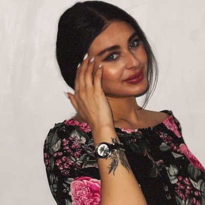 raniiix66's profile picture. at the height of darkness, they took my star