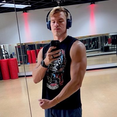 trixstirr's profile picture. 26 | ex overall lead for @C45Empire