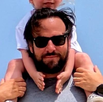 Algunos dicen que soy retro. Otros, que soy vintage. Yo digo que estoy en mi prime🏆 Soluciono problemas de Marketing Digital y Redes Sociales. Del Atleti 🔴⚪