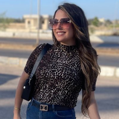 شئ ميمنعش الحب بس ميخلهوش يكمل🤚🏻المسرح يعني الابداع☺️هو سر الامتاع♥️ موديل و ممثلة🎭 ولايف كوتش✌🏻اختي واخويا وكفا من الدنيا اماندا وابانوب✝️♥️(✈️)