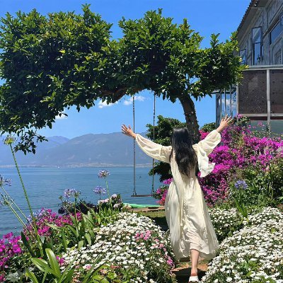 Wealth begins in the mind; let it take root and blossom in your heart. 🌿💎