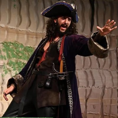 ScotNotScott's profile picture. 10% plays, 20% films, 15% concentrated fantasy sports, 5% yoga, 50% @‘s, & 100% reason to remember the cats