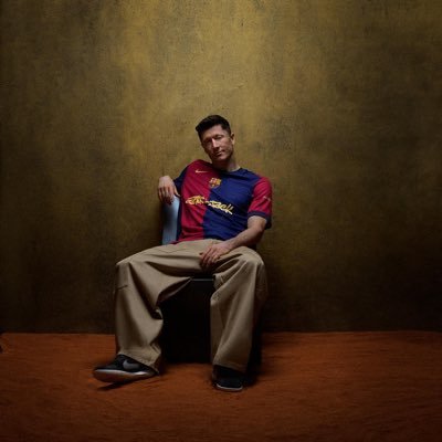 @lewy_official عاشق ليفاندوفسكي ، اعظم مهاجم بالقرن ال 21 , 720 هدف ,190 اسيست , 2 ذا بيست , 2 حذاء ذهبي ، 2 كرة ذهبية(مستحقة) 🐐👑🇵🇱 #LewyNation