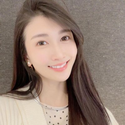私は旅行、フィットネス、映画鑑賞、おいしいものを食べるのが好きです。