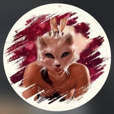 FitDafne's profile picture. 🍍la mia vita in coppia aperta🍍