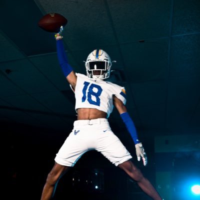 Valley View | C/O ‘27| 3.7 GPA| WR/DB| 6,0” 150 lbs| mobile (870-316-9919)| Dual Sport ATH 🏃🏽🏈