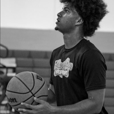 NCAA ID# 2505598562 dual sport/WR/DB🏈class of 2026/ 6’1 point guard 🏀/ Pedro menendez high school/ 3.1 gpa/ Email: Kareempreston949@gmail.com/ 904-792-7182 📲
