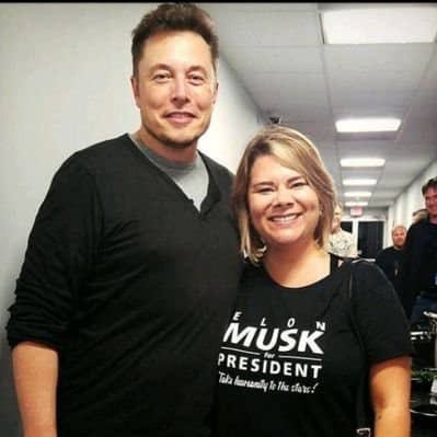 Jennifer from Elon Musk’s management team. If I reach out to you, you’re a lucky fan with a chance to meet Elon. 🚀 😇