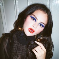 val (@_sweestar) 's Twitter Profile